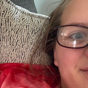 Meet your Posher, Cara